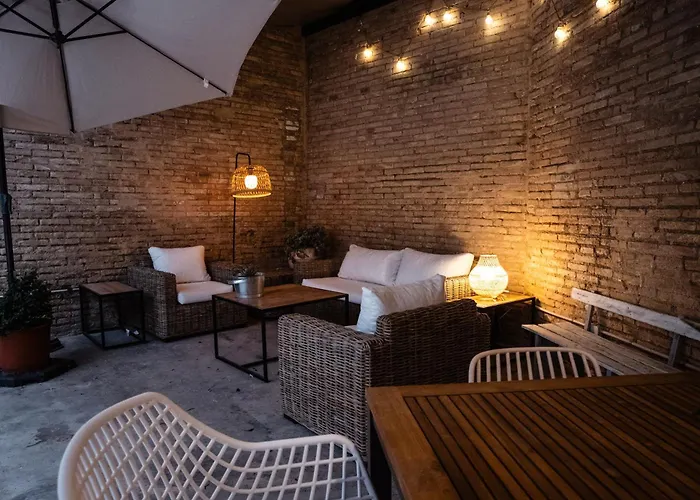 Tradicional Casa Con Patio Ruzafa Апартаменты